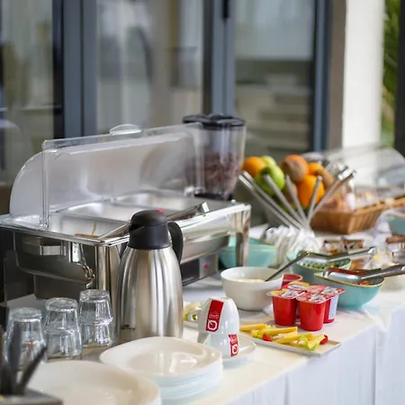 Vala Boutique فلورا